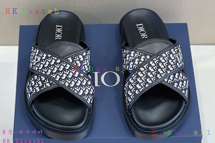 NEW 디올 샌들 신상 DR 421611