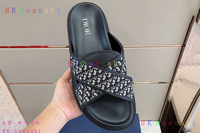 NEW 디올 샌들 신상 DR 421611