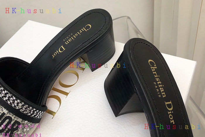 NEW 디올 샌들 신상 DR 421619