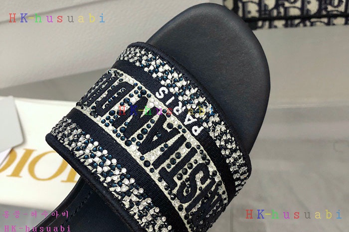 NEW 디올 샌들 신상 DR 421621