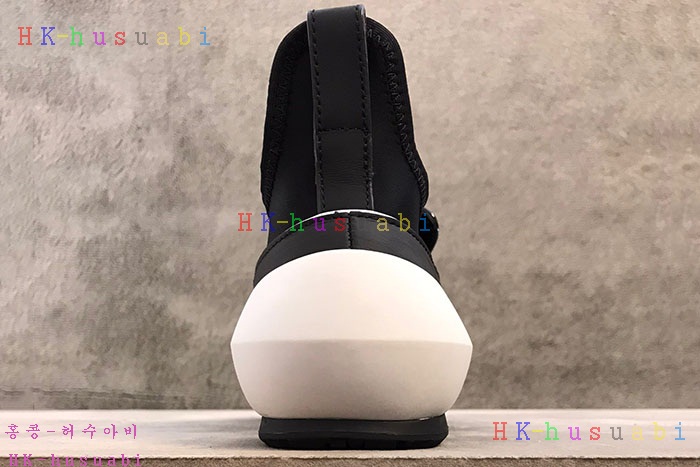 NEW 페라가모 스니커즈 신상 F 110405