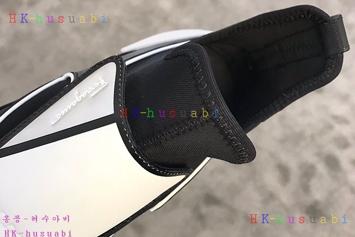 NEW 페라가모 스니커즈 신상 F 110405