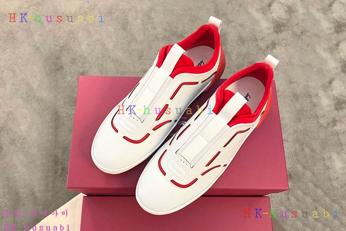 NEW 페라가모 스니커즈 신상 F 110408