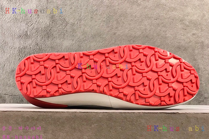 NEW 페라가모 스니커즈 신상 F 110408