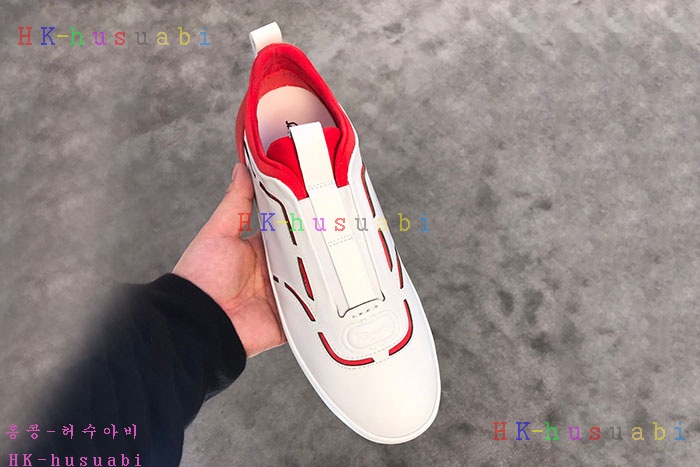 NEW 페라가모 스니커즈 신상 F 110408