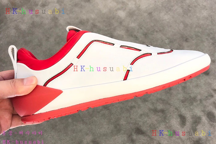 NEW 페라가모 스니커즈 신상 F 110408