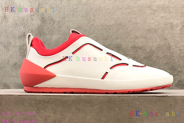 NEW 페라가모 스니커즈 신상 F 110408