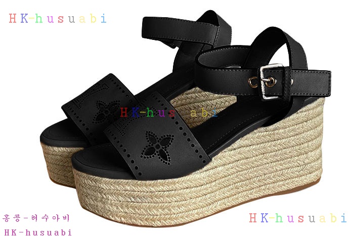NEW 루이비통 샌들 신상 LV 522412