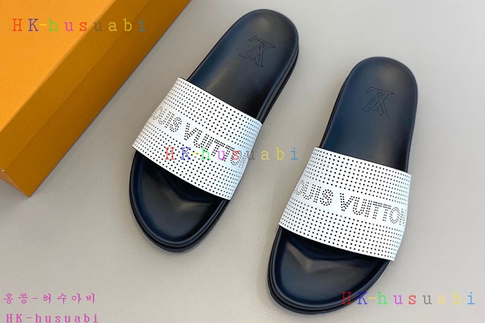 NEW 루이비통 샌들 신상 LV 527113