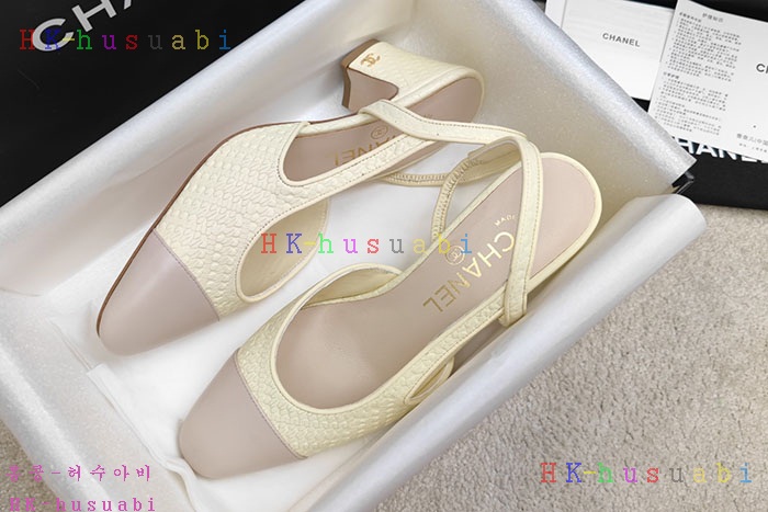 NEW 샤넬 신발 신상 C 682411