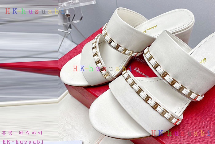 NEW  페라가모 샌들 신상 F 9992522
