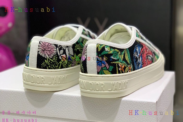 NEW 디올 스니커즈 신상 DR 666402