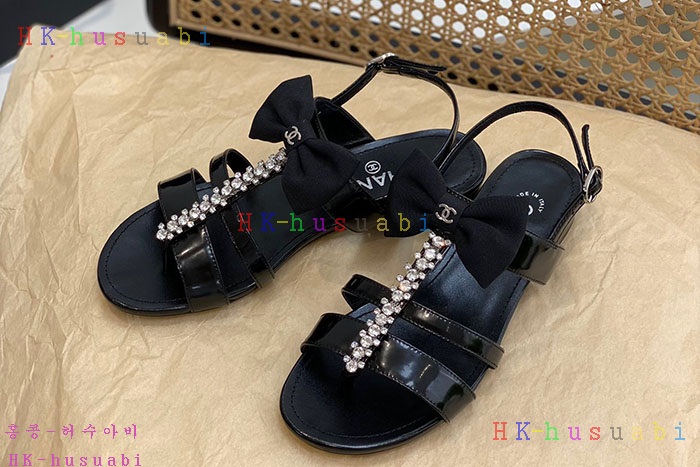 NEW 샤넬 샌들 신상 C 725504