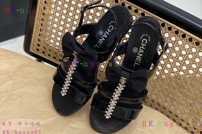 NEW 샤넬 샌들 신상 C 725504