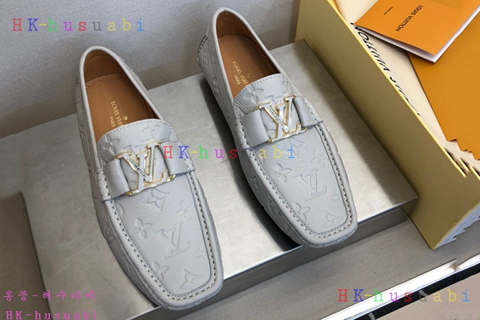 NEW 루이비통 신발 신상 LV 705536