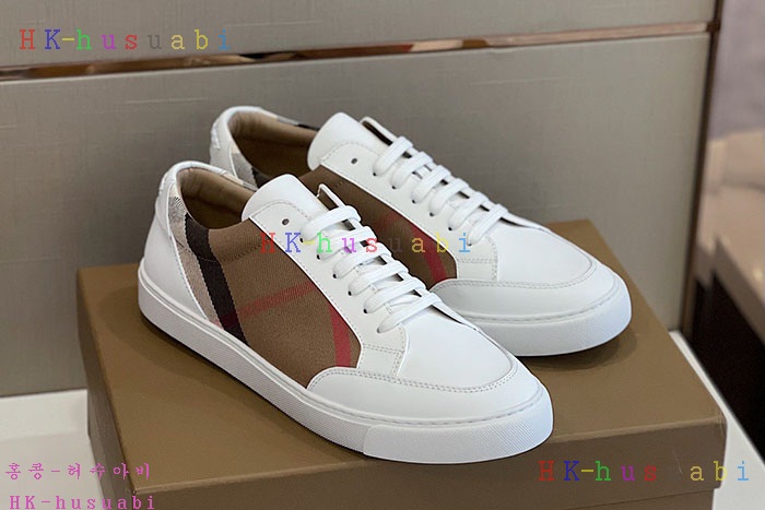 NEW 버버리 스니커즈 신상 BB 924112