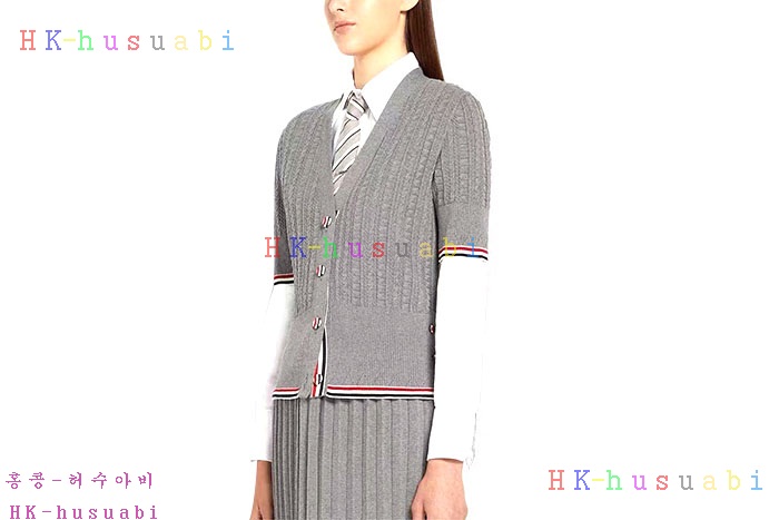 NEW  톰브라운 반팔상의 신상 TB 88855