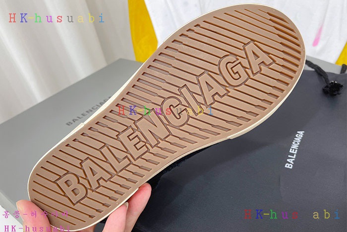 NEW 발렌시아가 스니커즈 신상 B 6635221