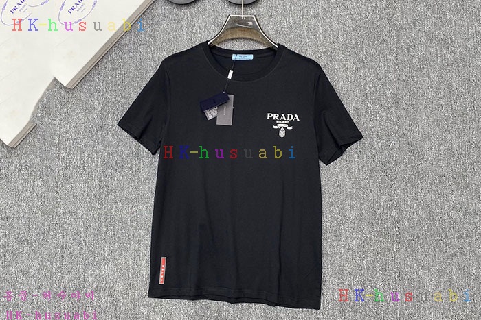 NEW 프라다 반팔티 신상 P555224