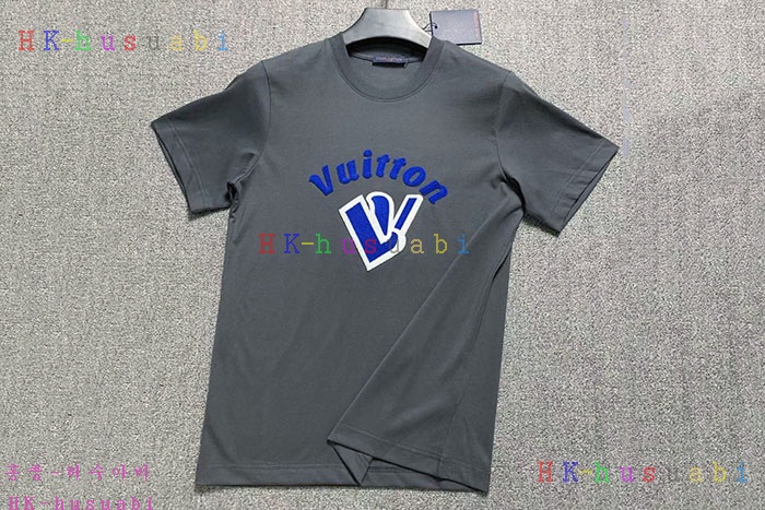 NEW 루이비통 반팔티 신상 LV 4488539