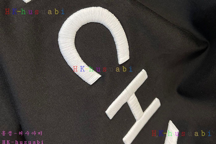 NEW 지방시 반팔티 신상 GV 552502