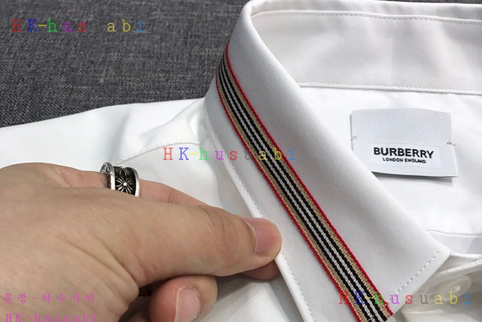 NEW 버버리 반팔셔츠 신상 BB 771408