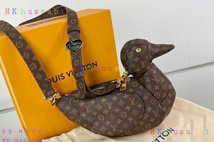 ★미러급★루이비통  Duck 덕 백 m45990