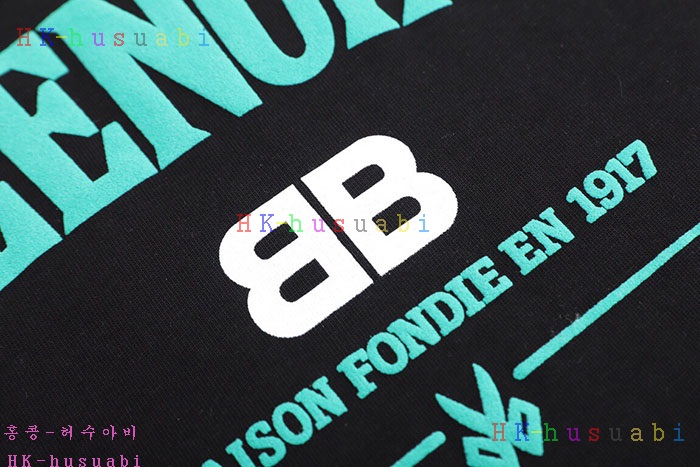 NEW 발렌시아가 반팔티 신상 B 992520