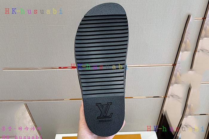 NEW 루이비통 샌들 신상 LV 3055012