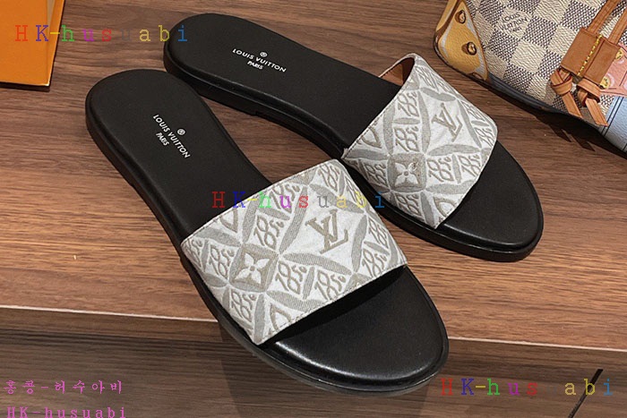 NEW 루이비통 샌들 신상 LV 3056008