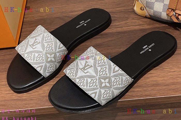 NEW 루이비통 샌들 신상 LV 3056008