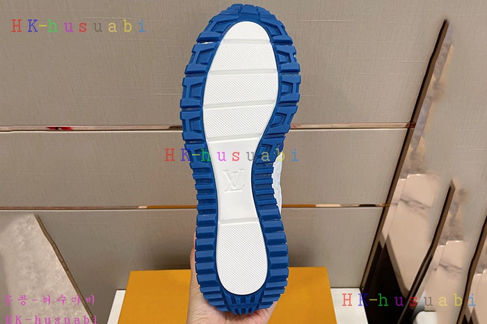NEW 루이비통 스니커즈 신상 LV 285626