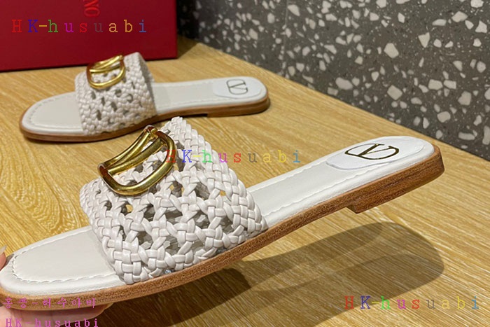 NEW 발렌티노 샌들 신상 V 1010912