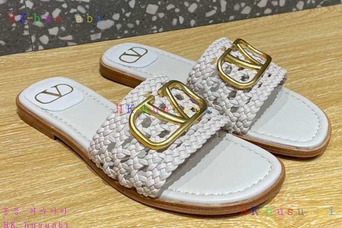 NEW 발렌티노 샌들 신상 V 1010912