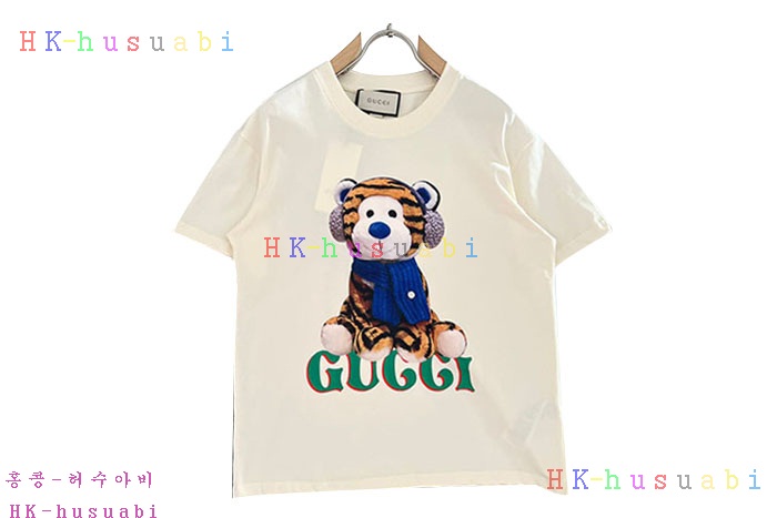 NEW 구찌 반팔티 신상 GU 4425008