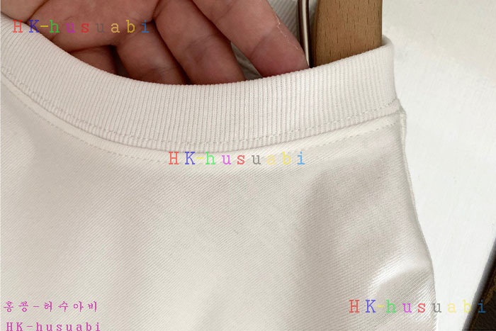 NEW 로에베 반팔티 신상 LW 9342500