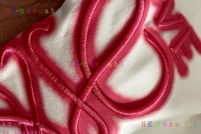 NEW 로에베 반팔티 신상 LW 9342500