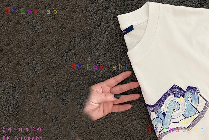 NEW 루이비통 반팔티 신상 LV 9344411