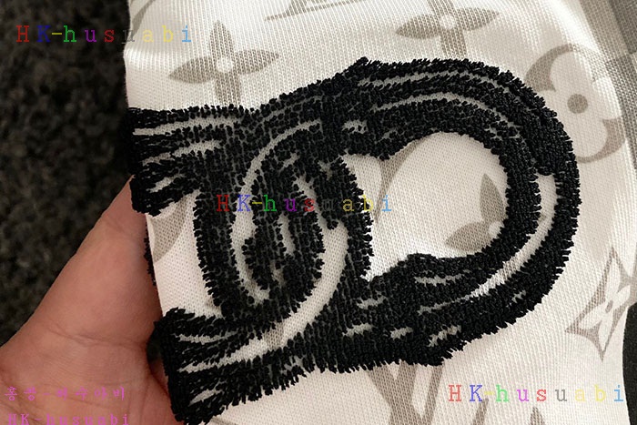 NEW 루이비통 반팔티 신상 LV 9344413