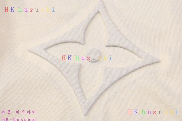 NEW 루이비통 반팔티 신상 LV 9344405