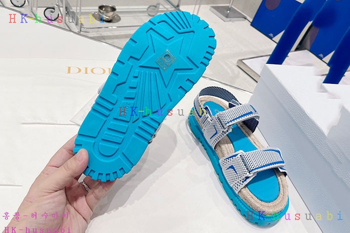 NEW 디올 샌들 신상 DR 8260014