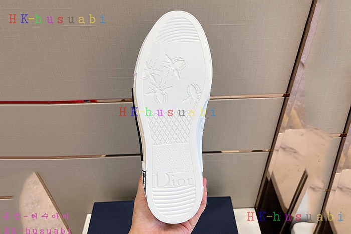 NEW 디올 스니커즈 신상 DR 8241191