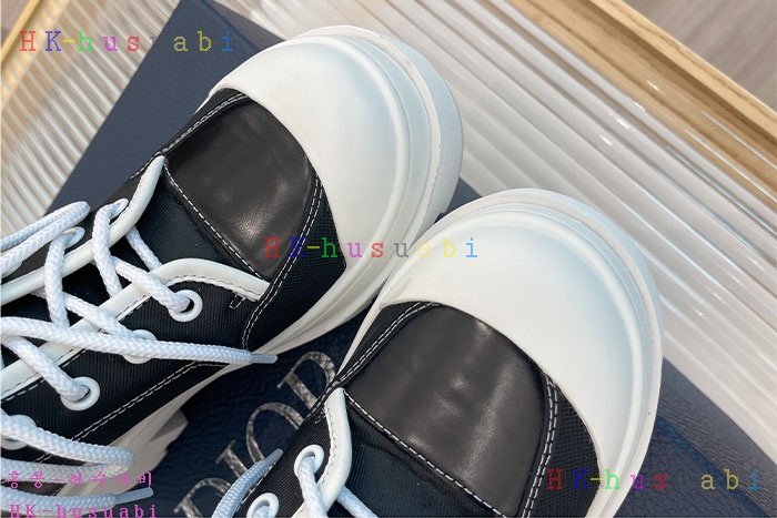 NEW 디올 신발 신상 DR 8444102