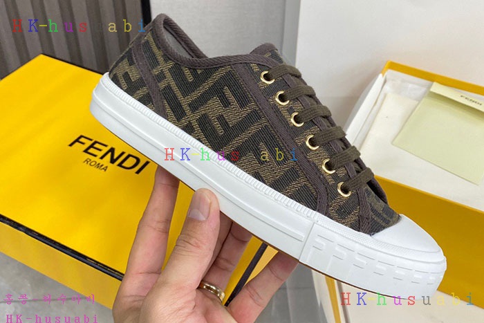 NEW 펜디 신발 신상 FD 824702