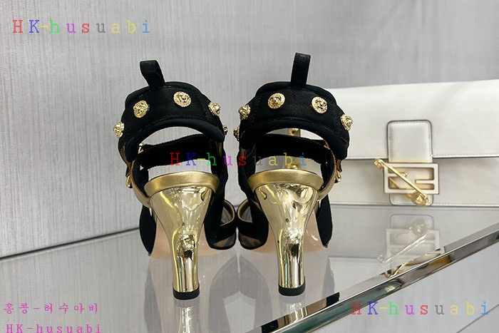 NEW 베르사체 신발 신상 V 529901