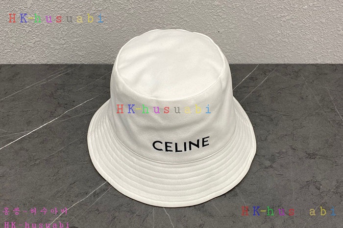 NEW 셀린느 모자 신상 C 822452