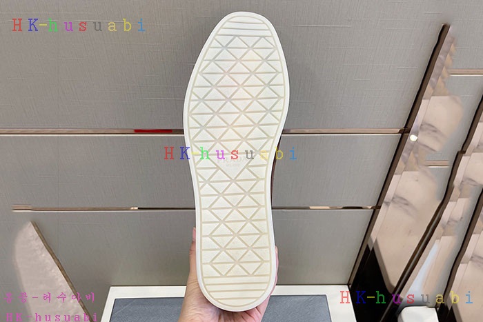 NEW 프라다 신발 신상 P 688247