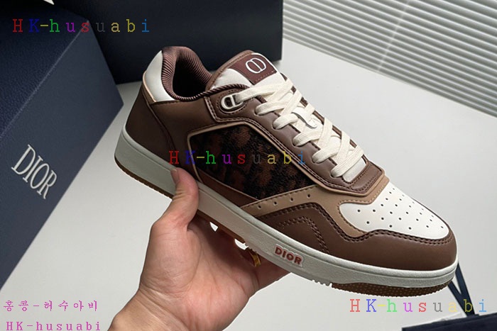 NEW 디올 신발 신상 DR 689901