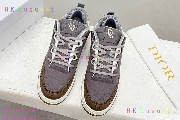 NEW 디올 신발 신상 DR 677404
