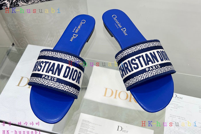 NEW 디올 샌들 신상 DR 677418